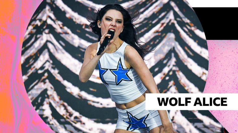 Wolf Alice presenta “Bloom Baby Bloom” en el Big Weekend 2025