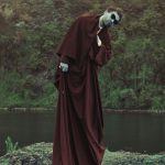 Unknown Mortal Orchestra anuncia su EP "Curse", disponible el 18 de junio. Incluye el sencillo "Boys with the Characteristics of Wolves" y toques de horror.