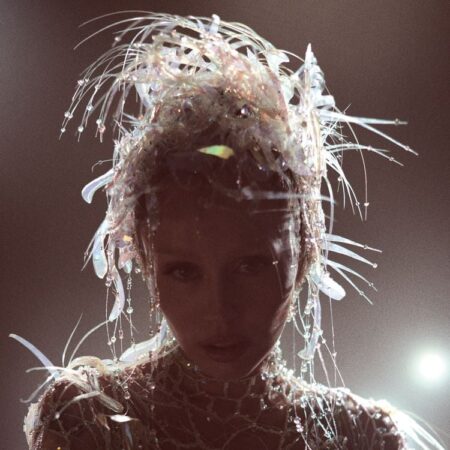 Indietheka-Miley-Cyrus-something-beautiful