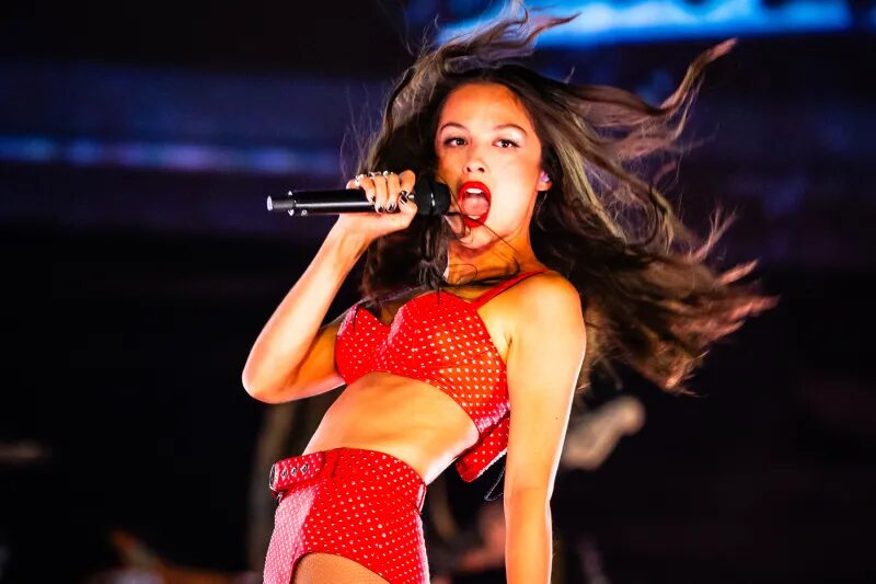 Olivia Rodrigo lidera el Governors Ball 2025 con David Byrne como invitado especial Indietheka-olivia-rodrigo-governors-ball-2025