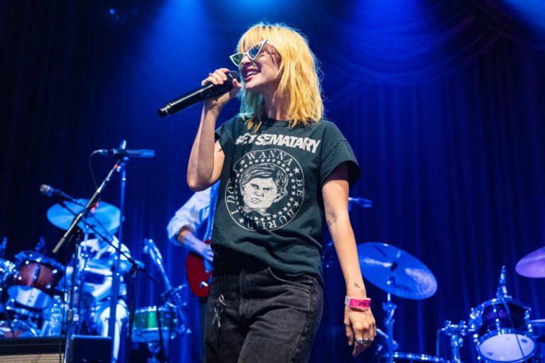 Hayley Williams estrena “Mirtazapine”, su nueva canción en solitario