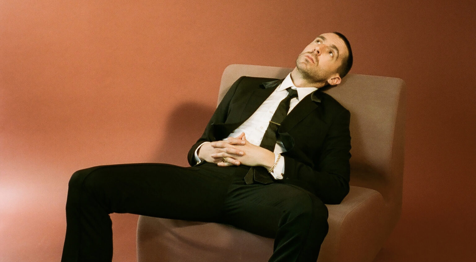 Miles Kane lanza su álbum Sunlight In The Shadows Miles-Kane