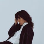 Courtney Barnett estrena “One Thing at a Time”, con Flea en el bajo, adelanto de su álbum "Creature of Habit", disponible el 27 de marzo.