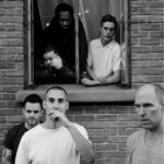 Portada del sencillo 'the van' de Bleachers, del álbum 'everyone for ten minutes'