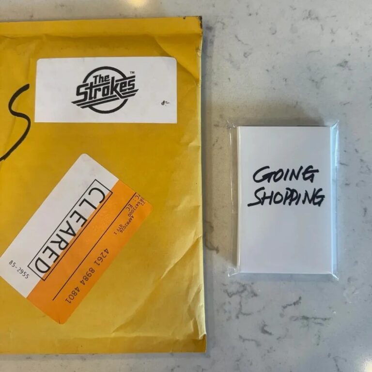 The Strokes lanzan nueva canción ‘Going Shopping’