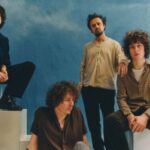 Mystery Jets — foto de prensa para Mystery Jets anuncian 'A Hole To See The Sky Through', su séptimo álbum