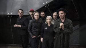 Belle and Sebastian — foto de prensa para Belle and Sebastian lanza 'It Only Takes One Lion', tema del Mundial