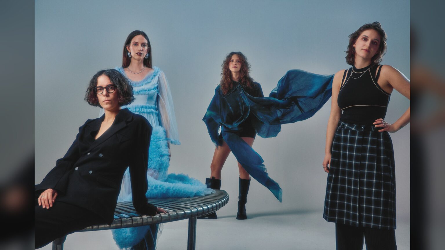 The Big Moon anuncia ‘Forever’ y estrena ‘Gravity’ The Big Moon — foto de prensa para The Big Moon anuncia 'Forever' y estrena 'Gravity'