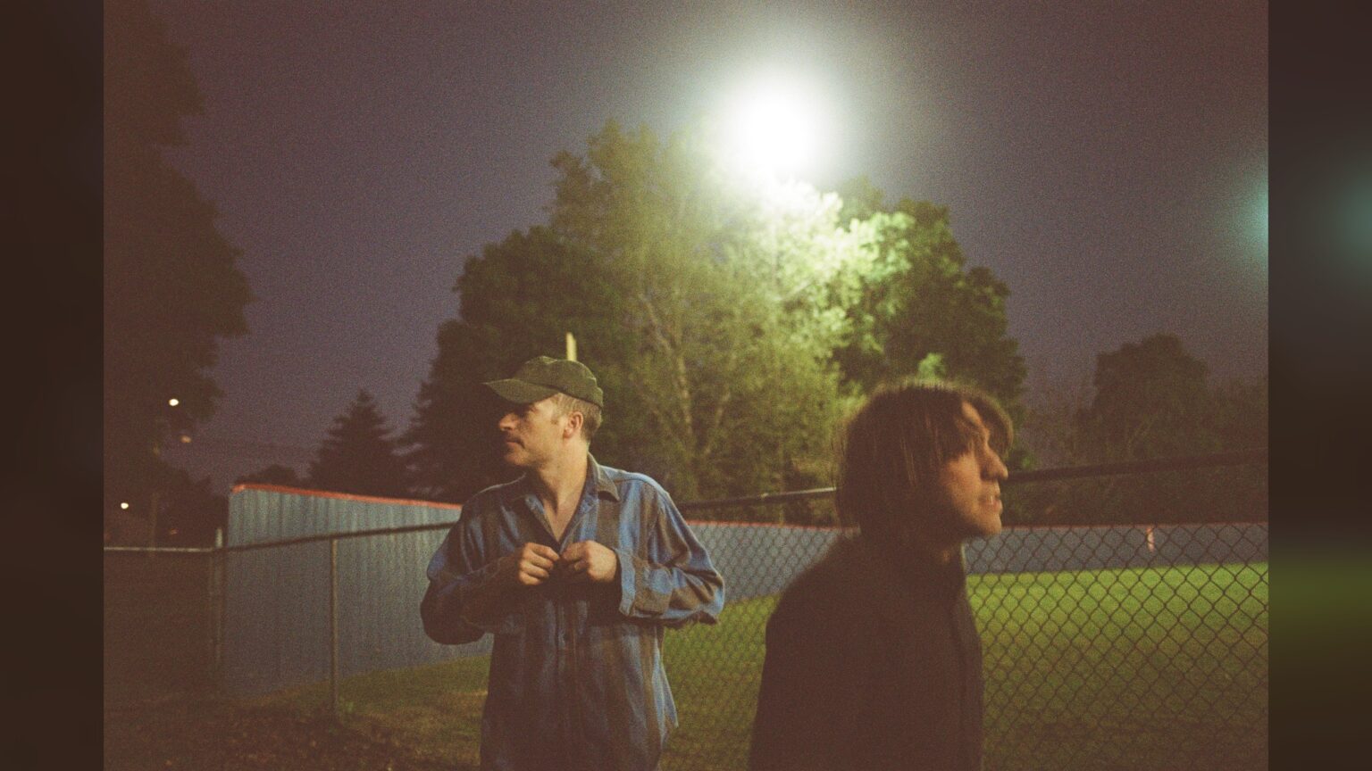 Hovvdy — foto de prensa para Hovvdy compartirá 'Blast' de 'Big World', su sexto álbum