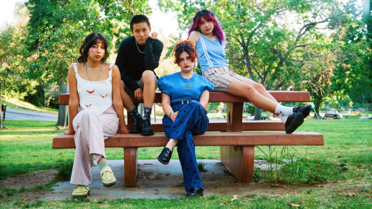 The Linda Lindas han lanzado el sencillo ‘Burning Out’