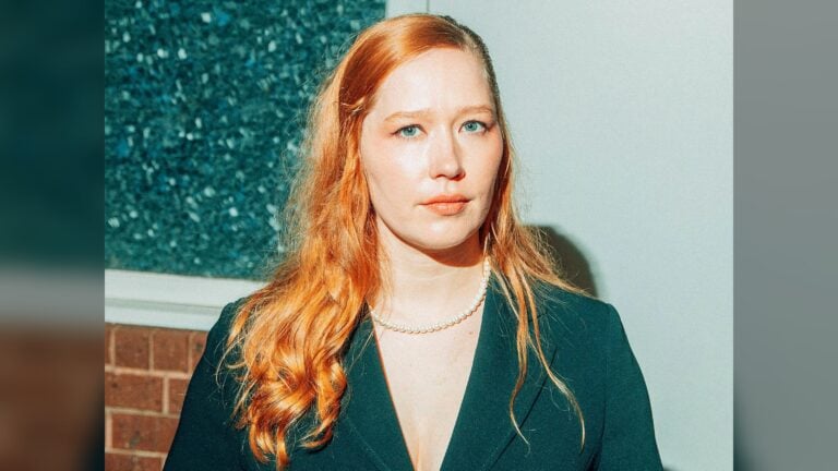 Julia Jacklin anuncia ‘The Gem’, su debut con 4AD