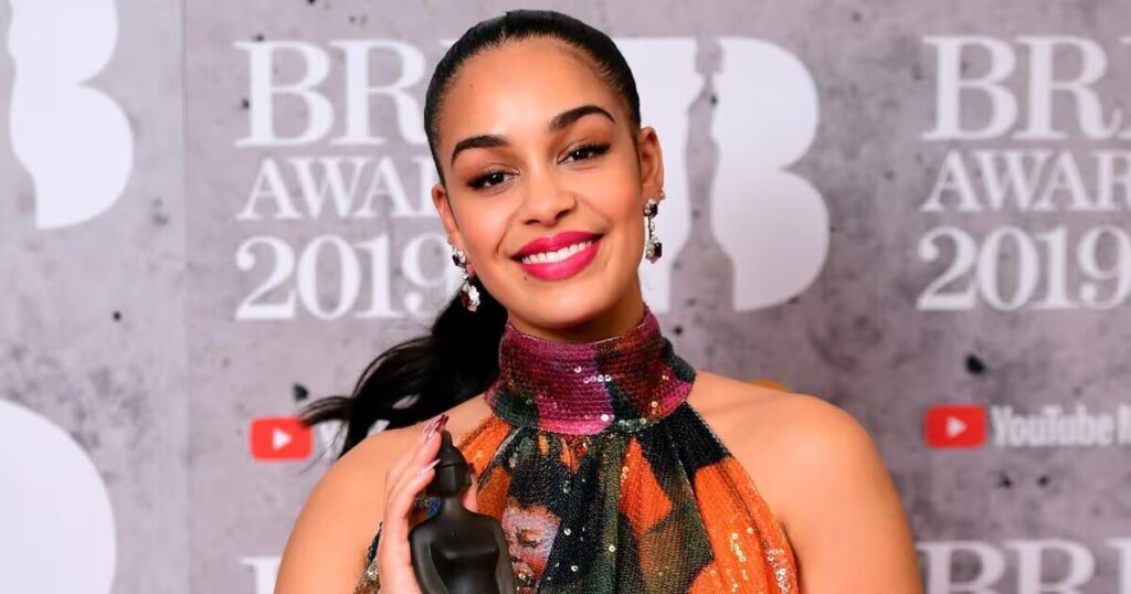 Jorja Smith anuncia su tercer álbum Jorja Smith anuncia su tercer álbum