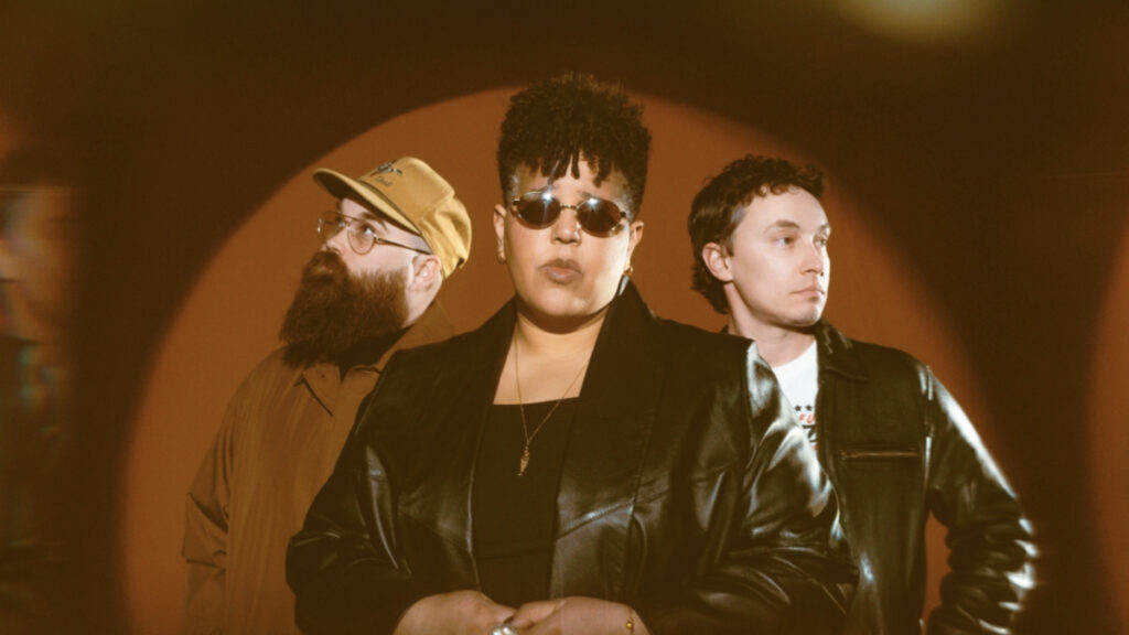 Escucha la nueva canción de Alabama Shakes Alabama Shakes — foto de prensa para Alabama Shakes anuncia 'I Must Be Dreaming', su regreso en Island