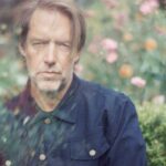 Ed O'Brien — foto de prensa para Ed O'Brien comparte 'Abbeycwmhir' de 'Blue Morpho'