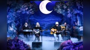 Phoebe Bridgers — foto de prensa para Phoebe Bridgers publica versión acústica de 'Lost Boys'