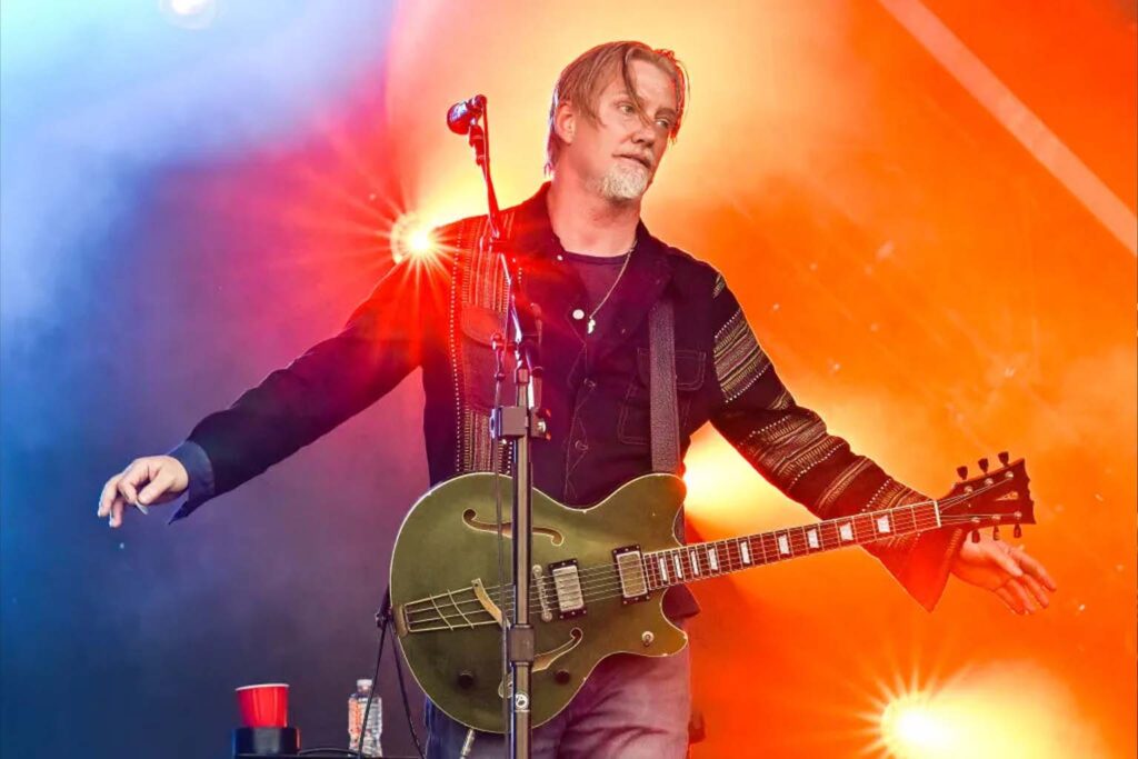 Queens of the Stone Age anuncia ‘Perfecth’