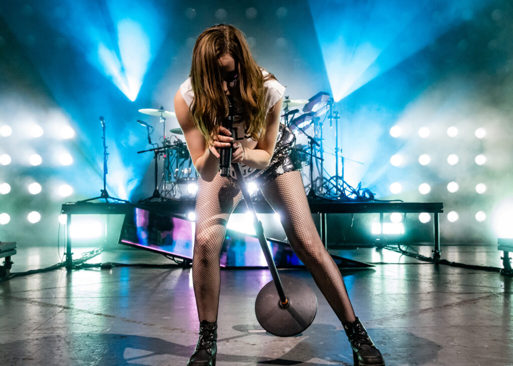Chvrches regresan con ‘Roses’ tras tres años