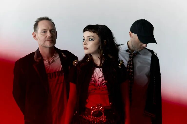 CHVRCHES anuncia ‘All the King’s Men’, su quinto álbum