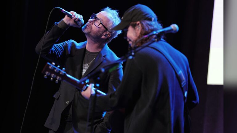 The National toca ’90-Mile Water Wall’ tras 12 años